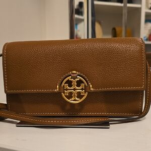 Tory Burch Miller Crossbody Wallet